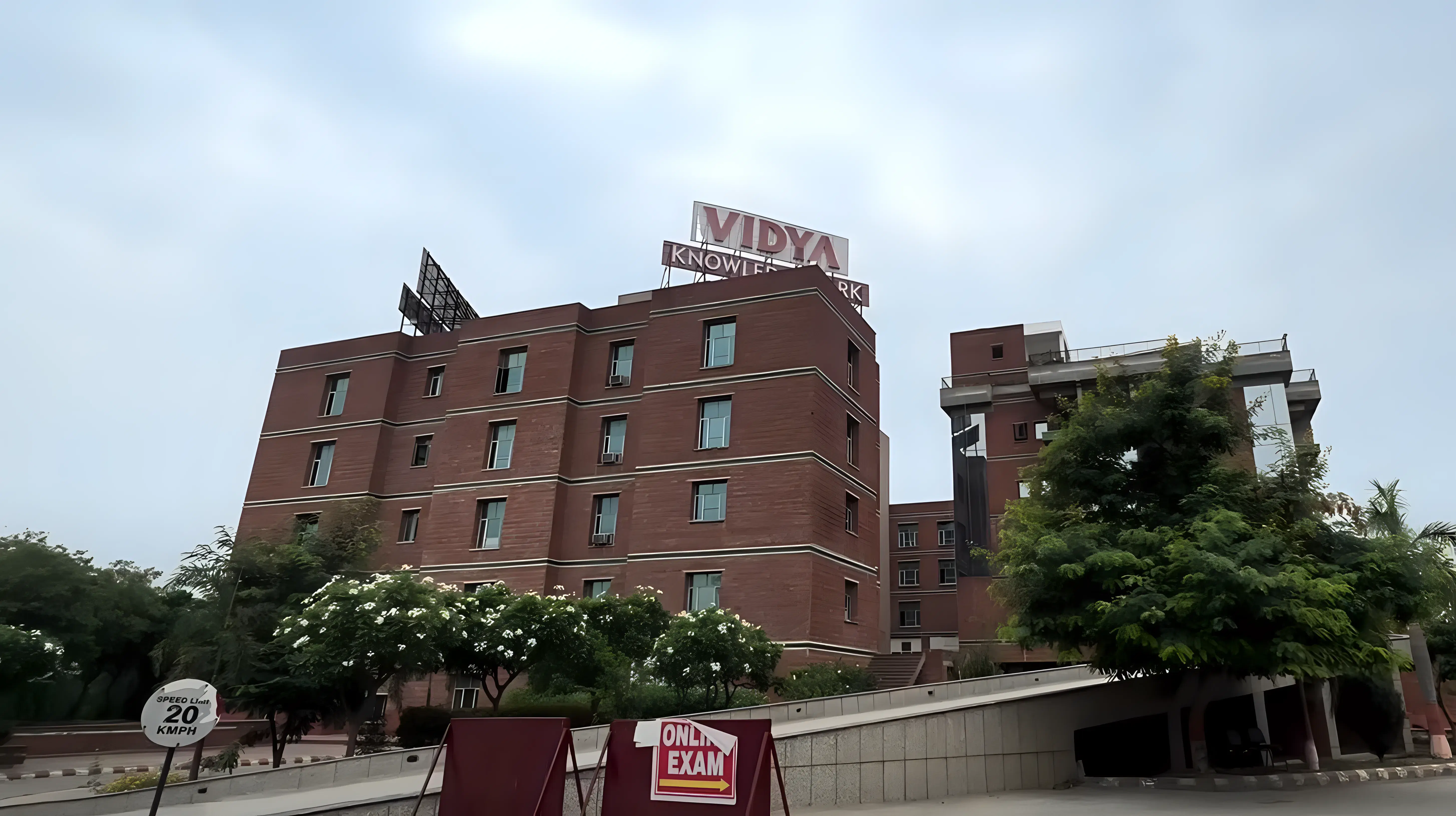 Vidya University Campus photo 2